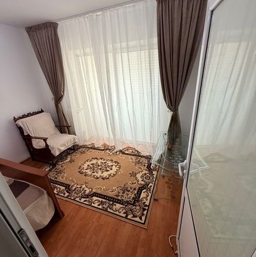 Apartament cu 2 camere in Bulevardul 1 Mai - Poză 4