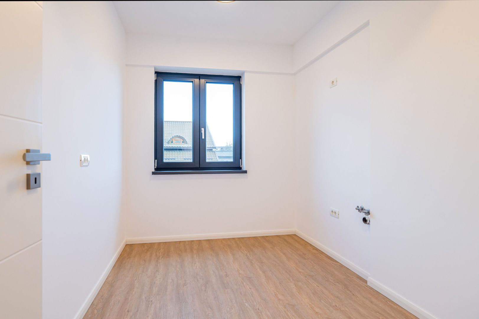 Cladire premium, etaj 2 | 150 mpu + terase 57 mp | 3 locuri parcare - Poză 12