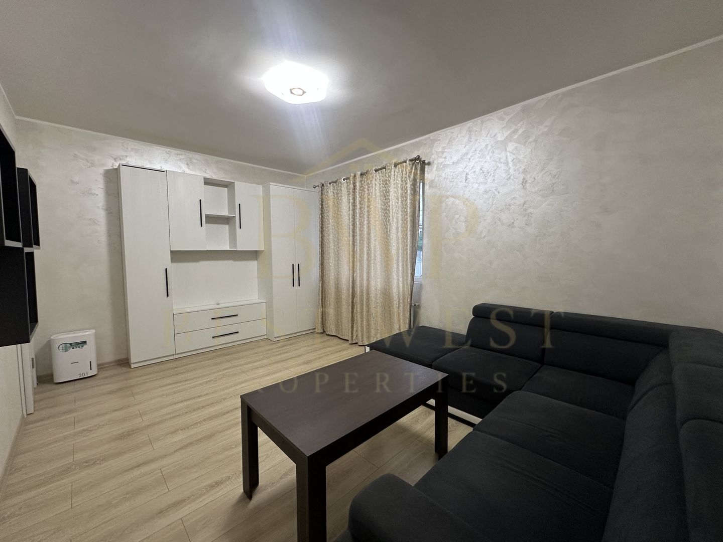 Apartament cu 2 camere, decomandat, curte, Giroc - Poză 6
