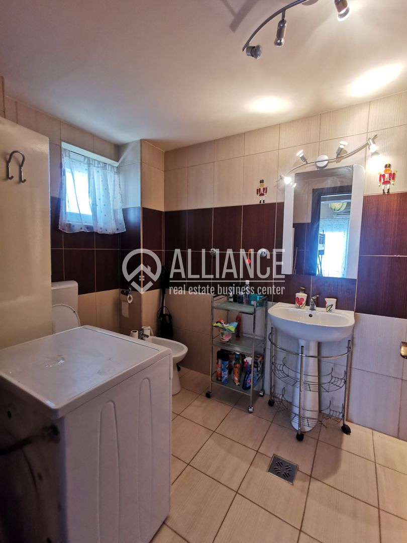 De vânzare apartament 3 camere statiunea Mamaia, zona Butoaie - Poză 6