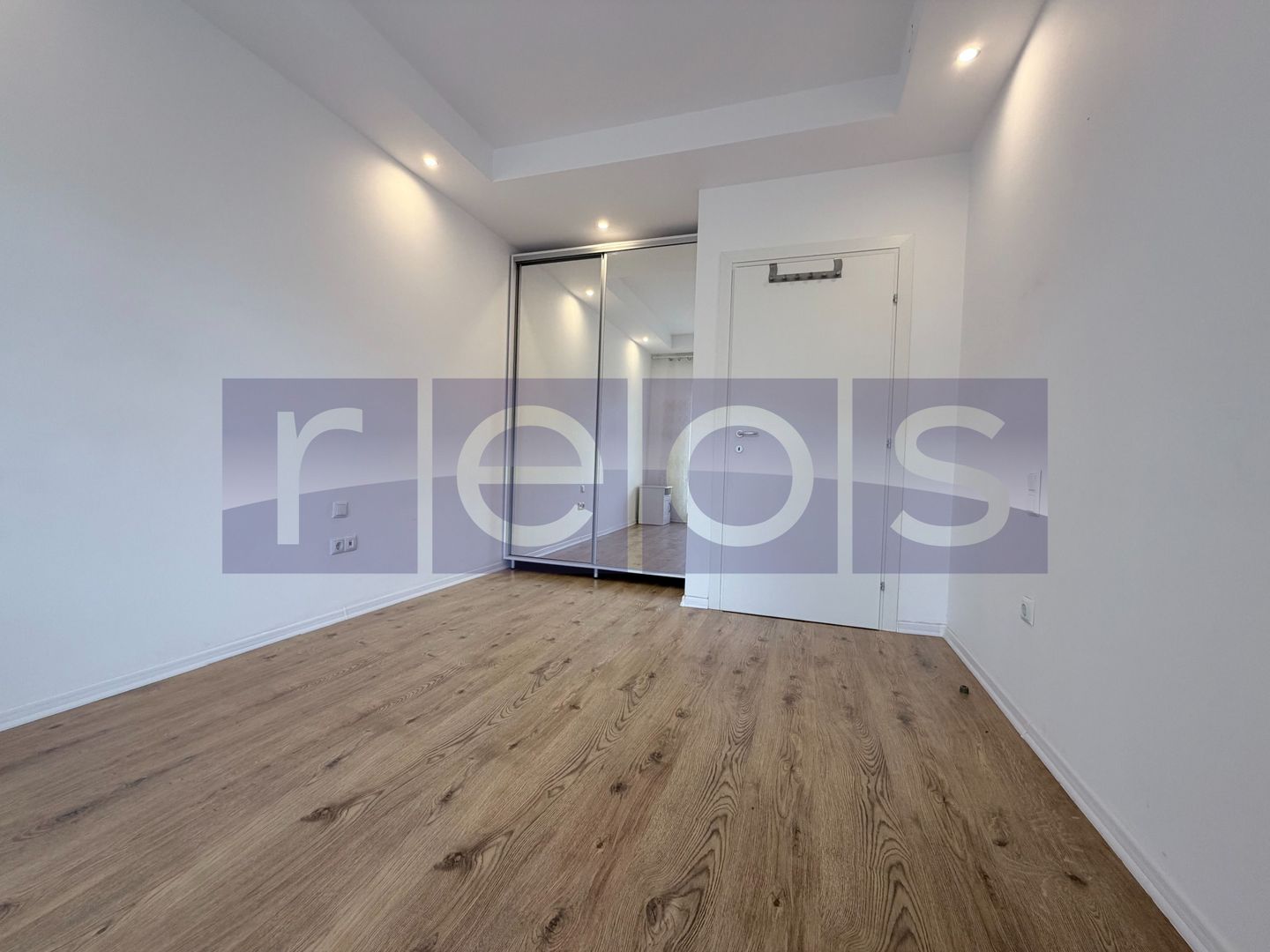 VANZARE 2 CAMERE | LUMINOS | COSMOPOLIS - Poză 6