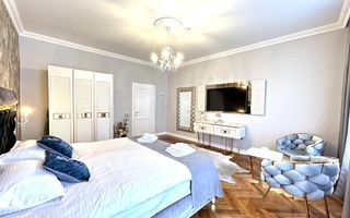 Apartament renovat, cu garaj și pivnițe, în Centrul Istoric al Sibiului - Poză 7