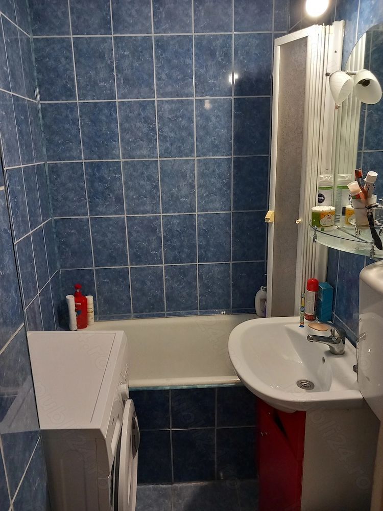 BRASADAS vinde garsoniera pe Ostrovului la etajul 2/4. - Poză 4
