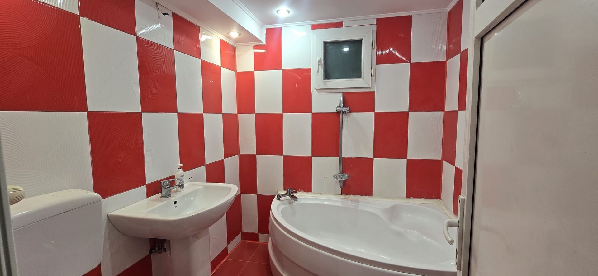 Apartament 4 camere Soseaua Berceni /an 1981 - Poză 28