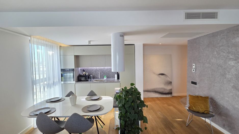 3 camere | One Herăstrău Towers | 130 mp | terasă 16 mp | parcare - Poză 3