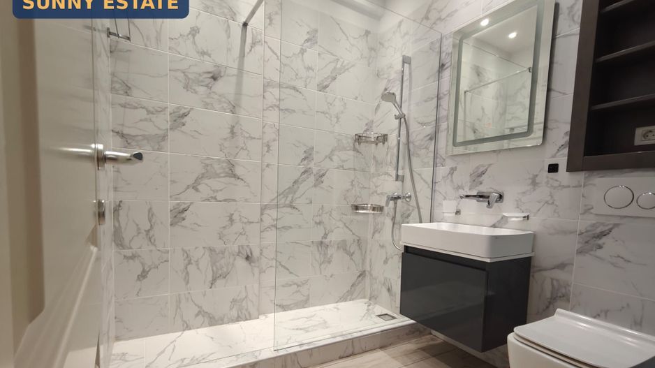DE VÂNZARE — 2 CAMERE MOBILAT, B-DUL MAMAIA, ZONA DELFINARIU - Poză 9