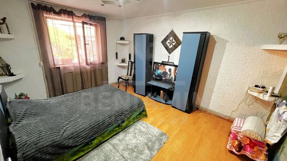 Casa Deosebita 3Camere 3Bai 1460mp Teren Garaj Piscina Bariera Valcii - Poză 4