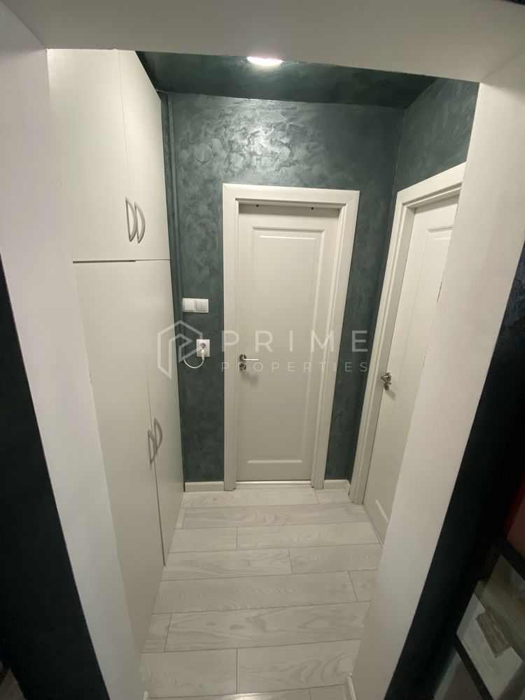 Apartament cu 2 camere, renovat și mobilat – Vedere panoramică - Poză 5