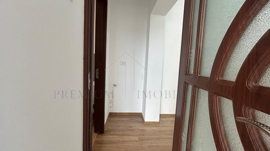 Apartament 3 camere  2 băi | renovat 2025 | parcare - Poză 13
