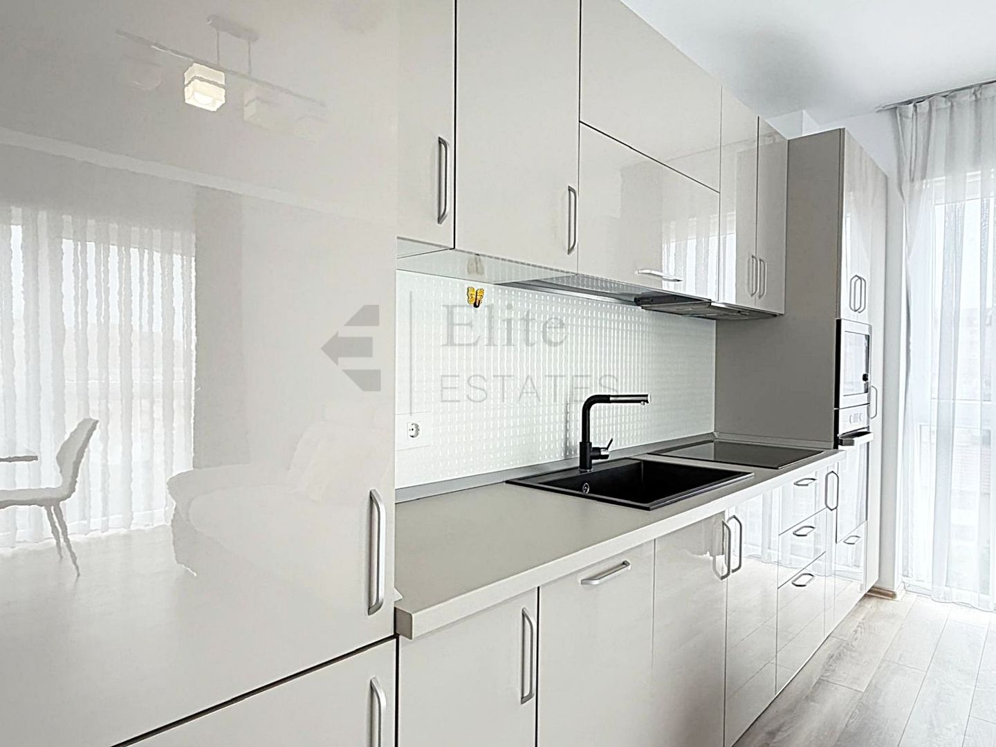 Apartament 4 camere de inchiriat in Prima Onestilor - Poză 6