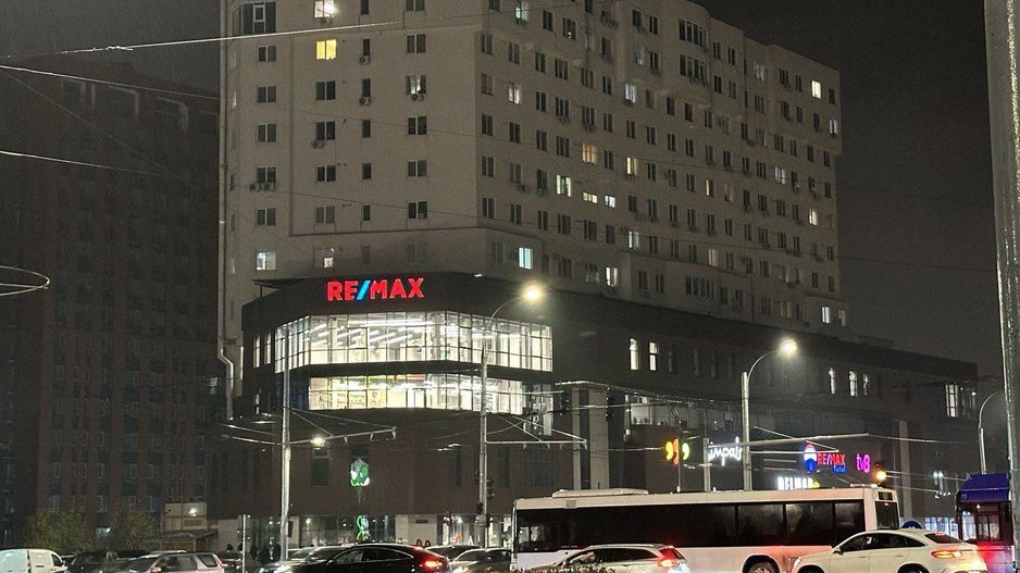 Chirie Spații de Birou 420 m2.și 300m²   sectorul Rîșcani. - Poză 15