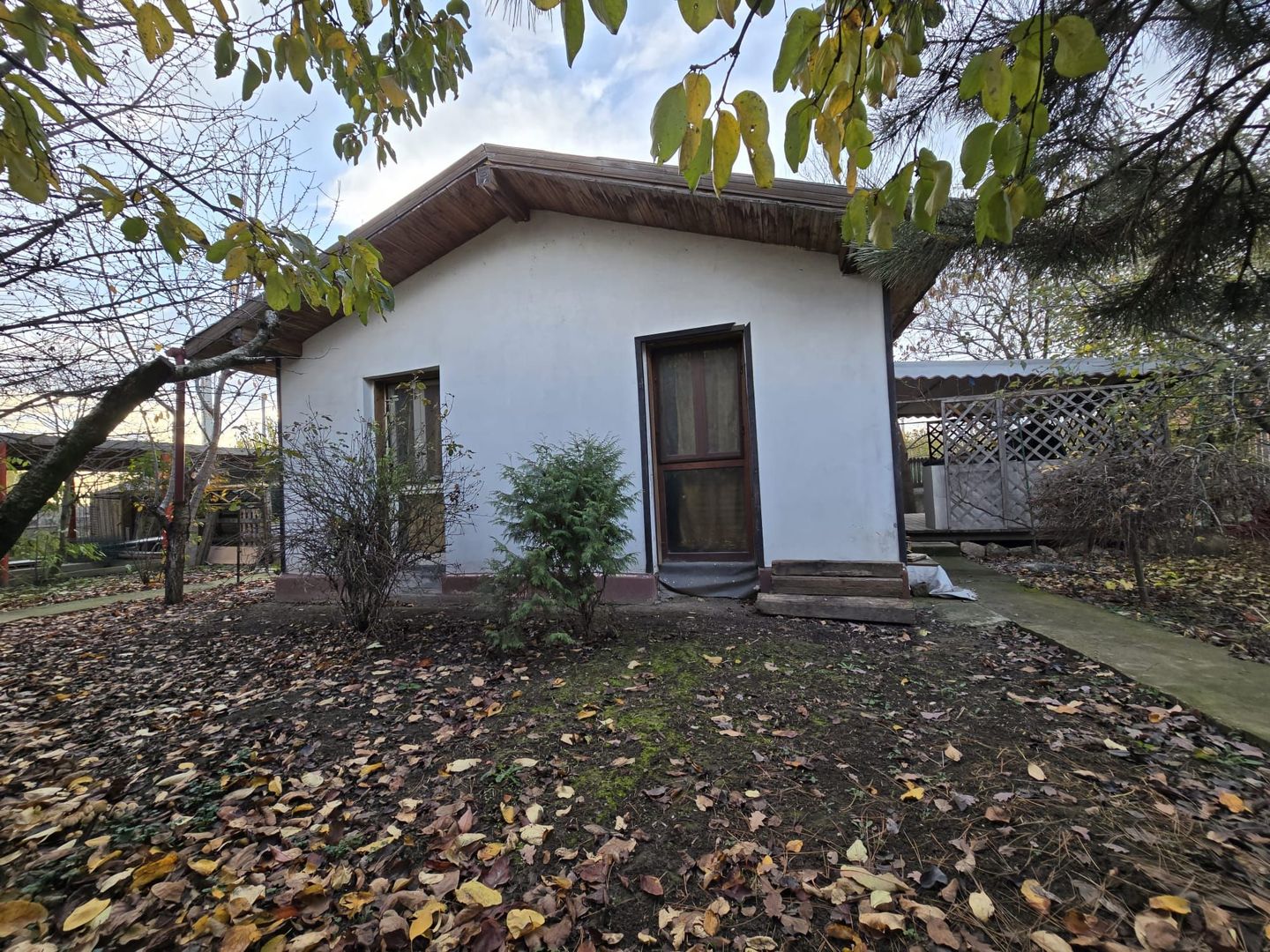 Exclusivitate! Proprietate Sendreni, zona linistita, 69.000 EUR - Poză 4