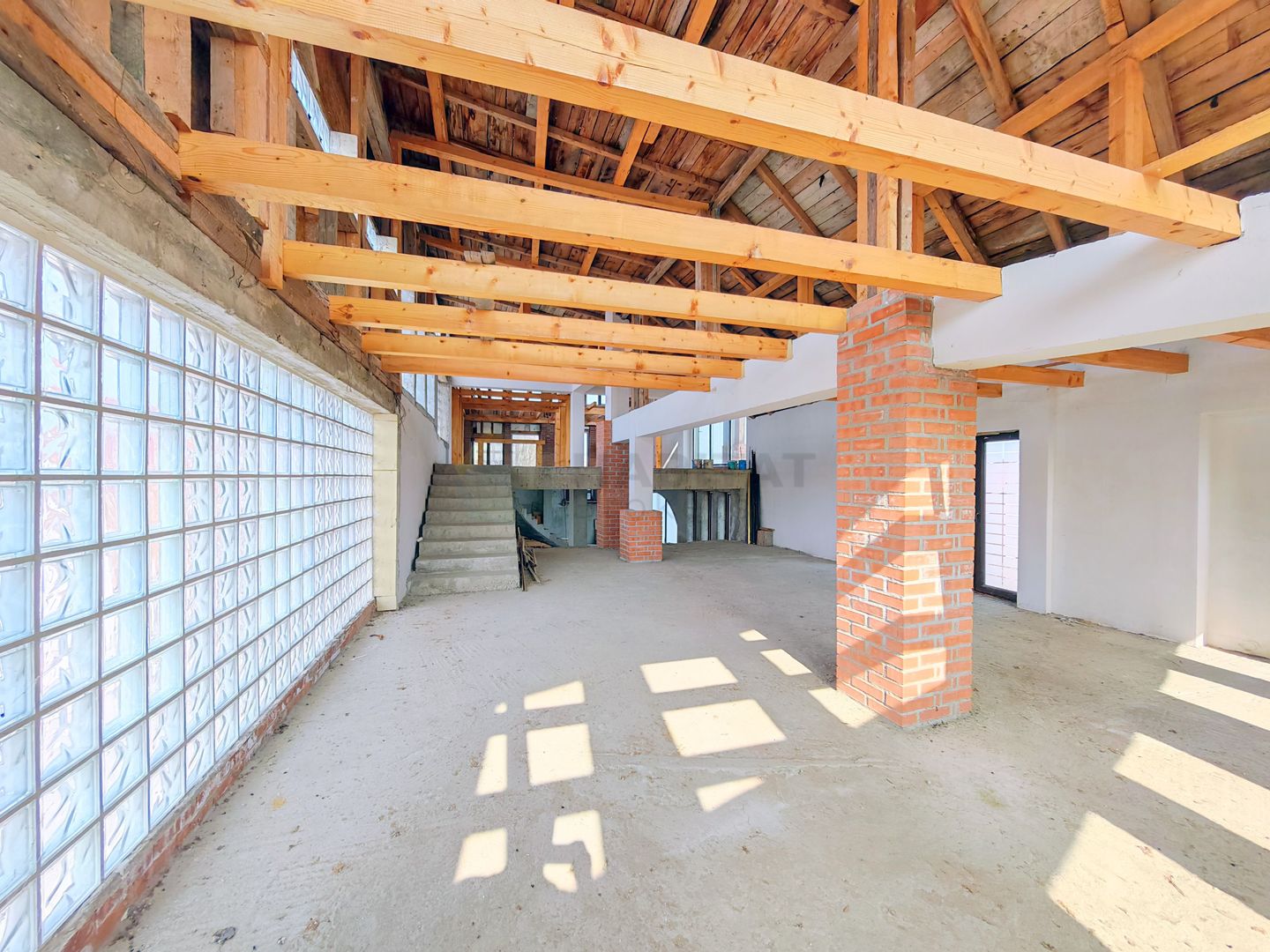 Oportunitate I în Centrul Târgoviștei: Clădire de 498 mp - Poză 20