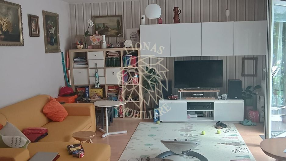 Casa 114 mp cu Sistem Fotovoltaic-terasa-curte amenajata-Eroilor - Poză 1