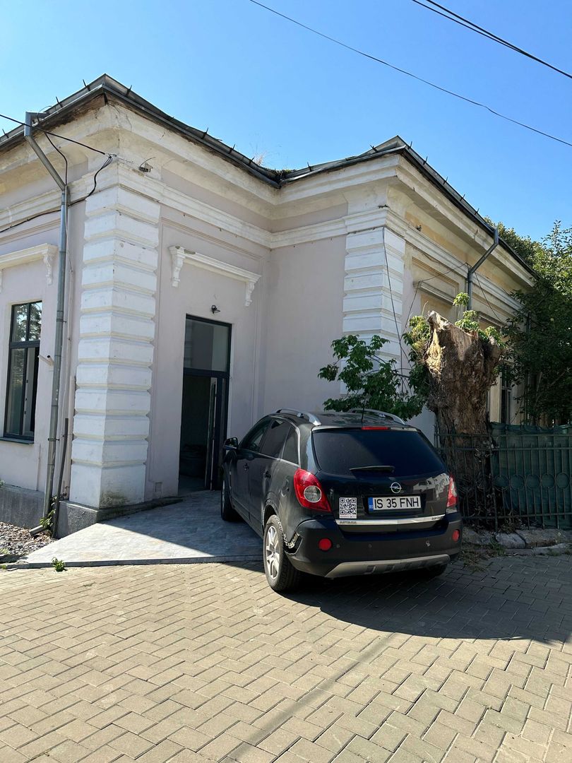 Persoana fizica !! vand casa Centru  !! 1160 Mp !! rate !! - Poză 8