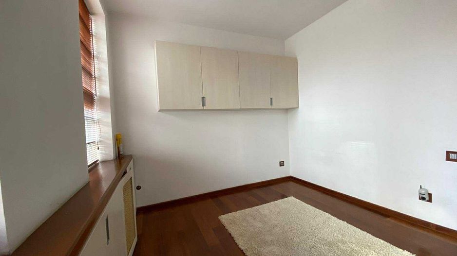 APARTAMENT SUPERB, 5 CAMERE, DOROBANTI - Poză 8