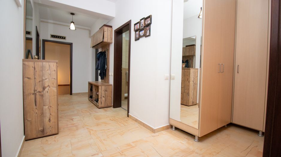 Apartament de vanzare 3 camere Cartierul Latin Prelungire Ghencea - Poză 11