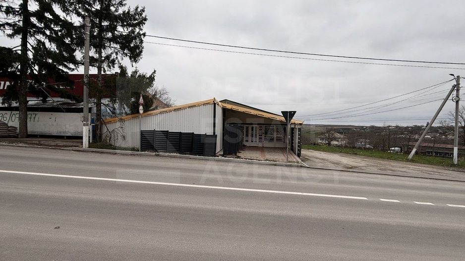 Vânzare, spațiu comercial, 194 mp, str. Ștefan cel Mare , Bălți - Poză 2