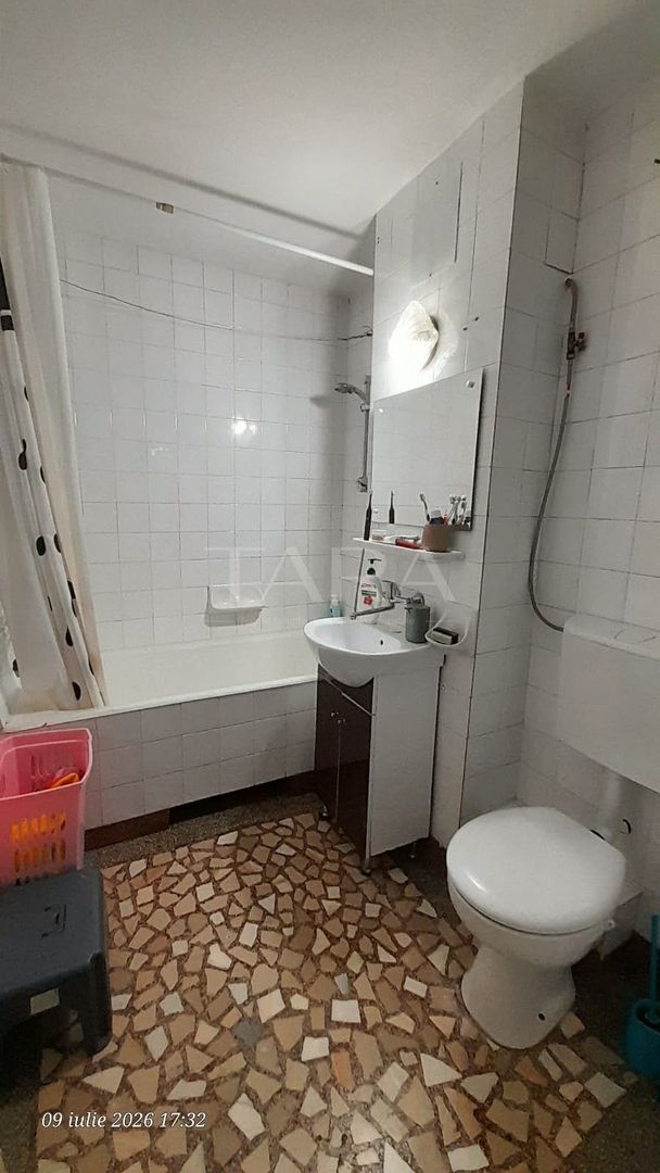 Apartament decomandat cu 2 camere, garaj și beci, Mărăști. - Poză 5