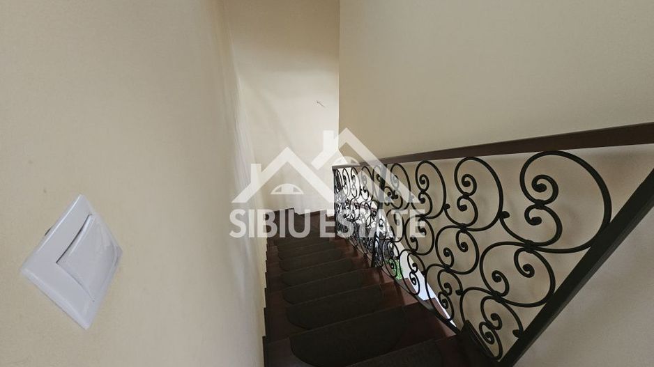 Casa individuala cu garaj in Sura Mare, SIbiu - Poză 14
