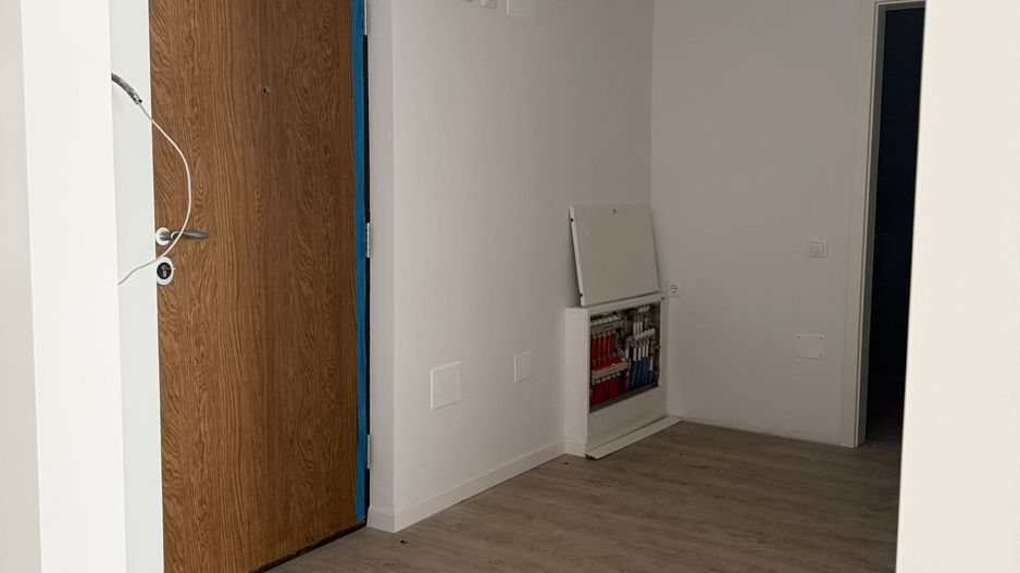 COMISION 0% !!!VANZARE APARTAMENT 2 CAMERE FINISAT GARAJ  ZONA EROILOR - Poză 6