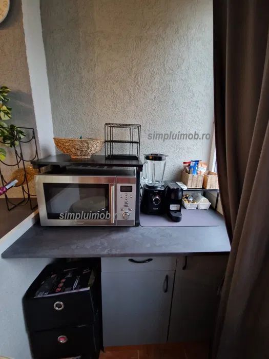 Metrou Dristor garsoniera mobilata renovata - Poză 4
