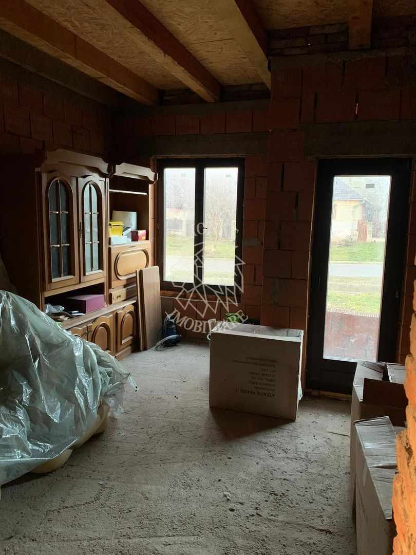 Casa stadiu rosu 218 mp, 3350 mp teren,  Albestii Bistritei, Exclusiv - Poză 5