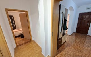 Apartament 4 camere 2 bai garaj subteran si 2 balcoane in zona Strand - Poză 6