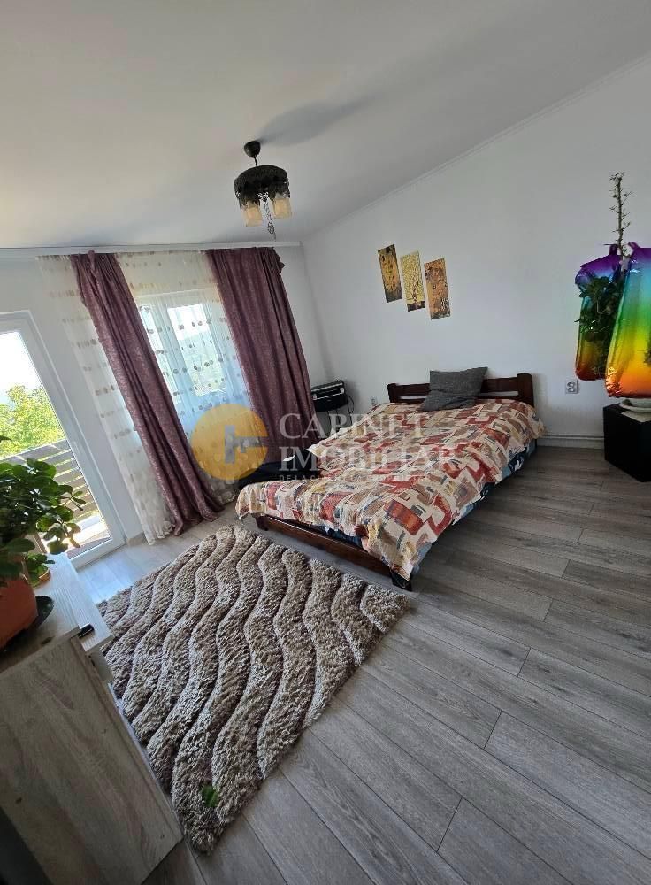 Casa tip duplex - constructie proprie - la asfalt - Poză 10