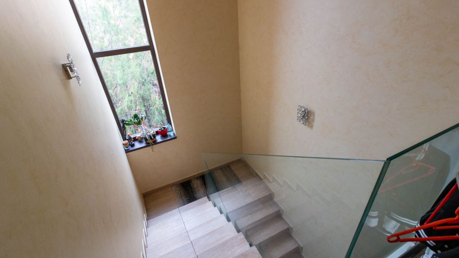 Casa moderna cu garaj de vanzare Popesti Leordeni - Poză 23