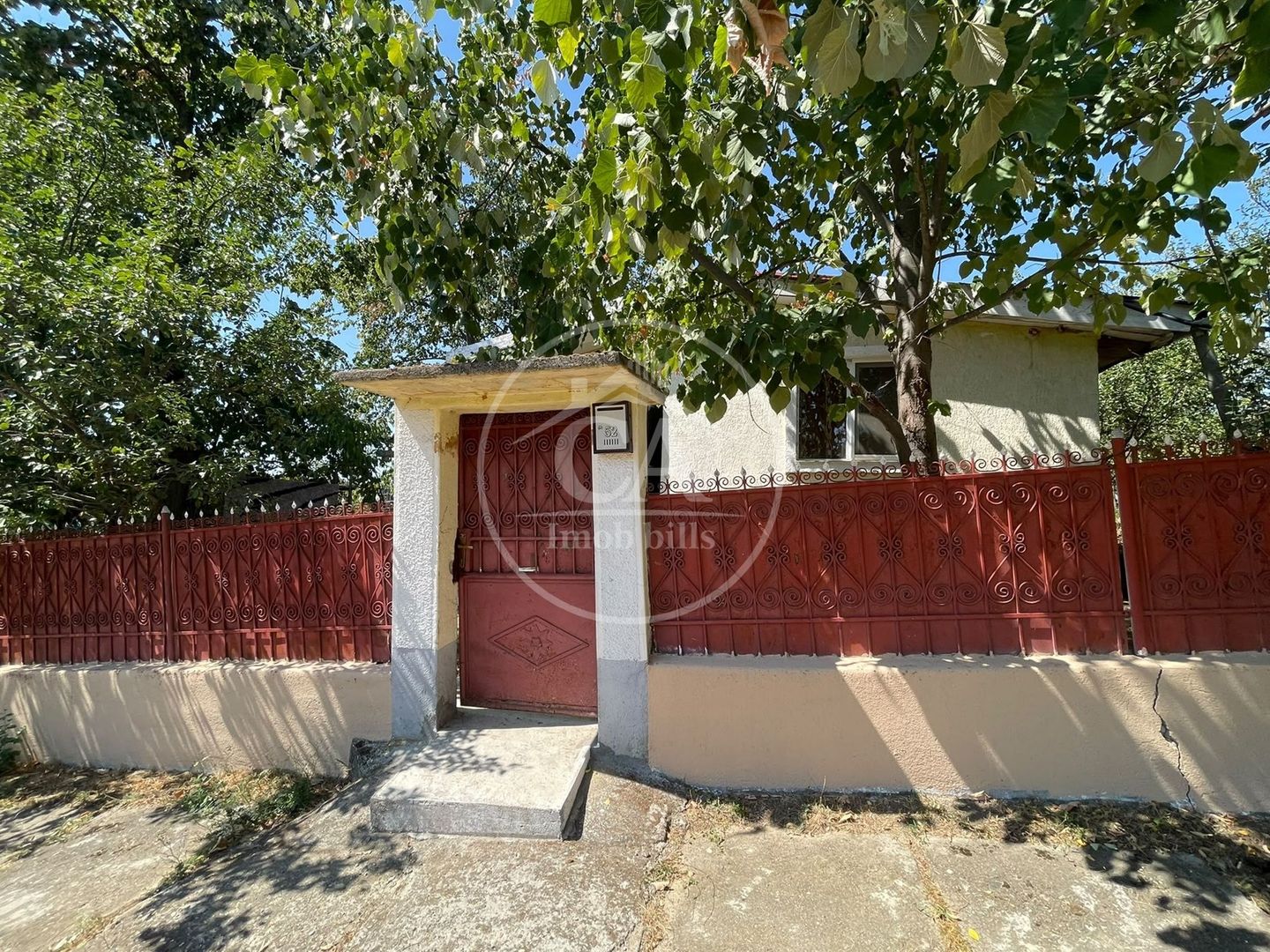 Casa de vanzare cu 2 camere in zona Sintelec, Bihor. - Poză 13