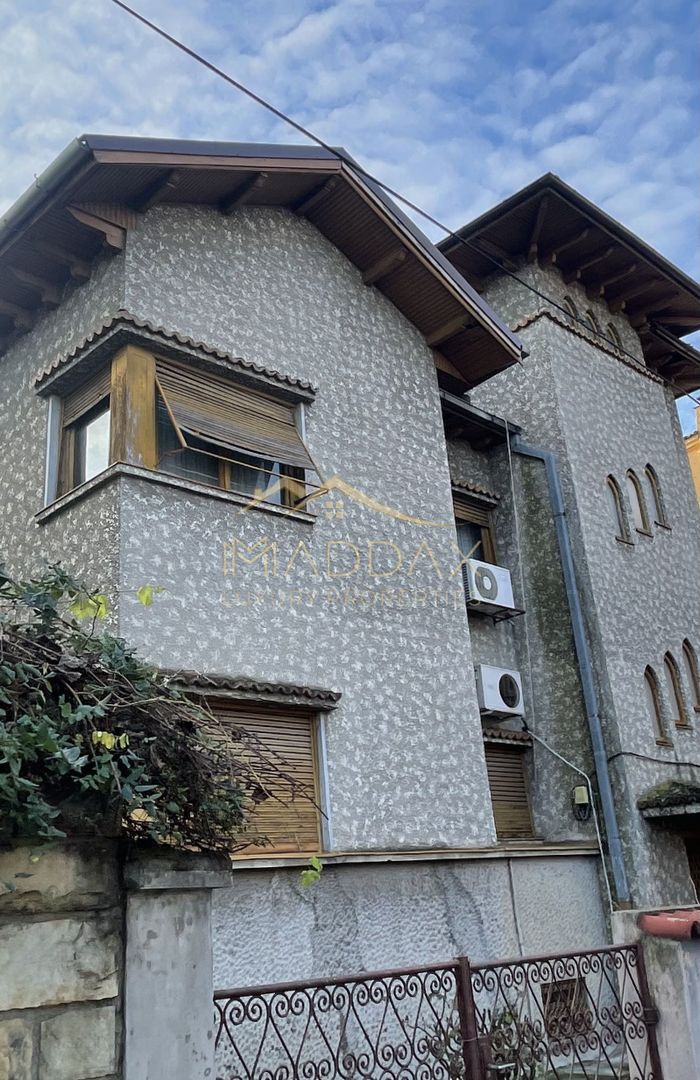 Masterpiece villa D+P+1+M***8 camere *** Garaj // Primăverii - Poză 53