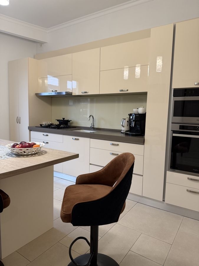 Bragadiru, vila individuala , 8 camere, piscina exterioara - Poză 16