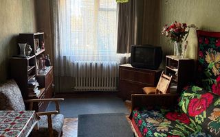 Apartament 3 camere, 63 mp, parter, zona 1 Decembrie - Poză 2