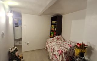 Apartament 2 camere,curte comuna/4 proprietari - Poză 10