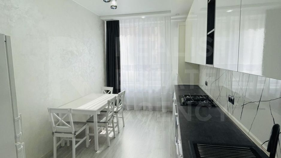 Chirie, apartament, 1 cameră, strada Avram Iancu,  Centru - Poză 3