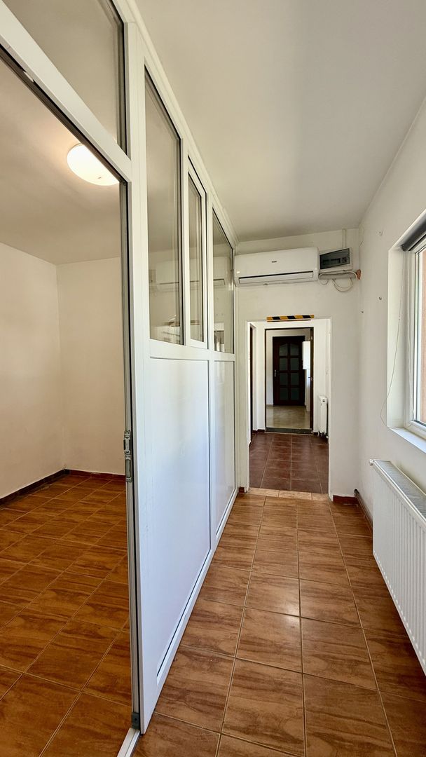 IMOBIL CU MULTIPLE DESTINATII - Poză 12