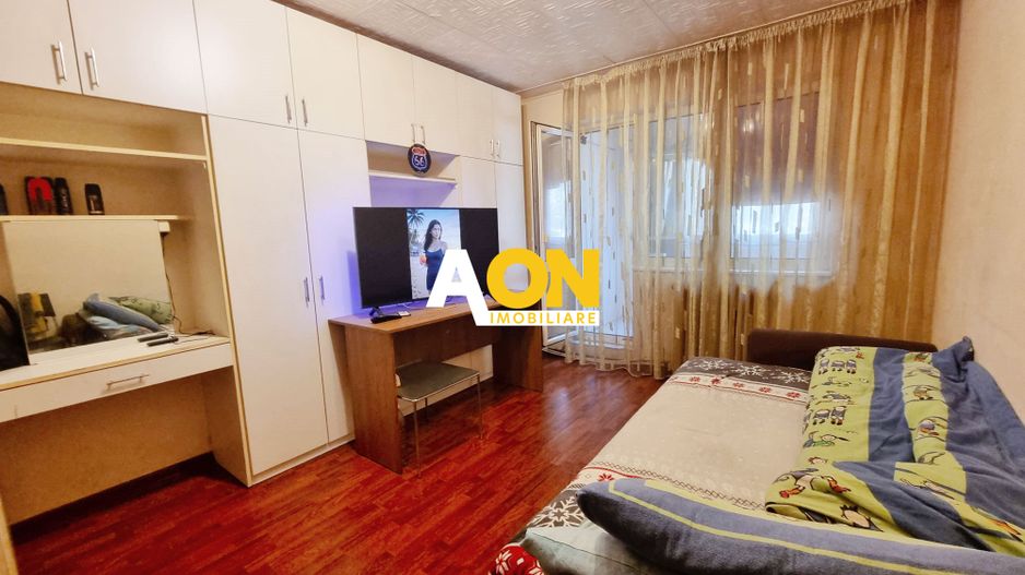 Apartament 2 camere + balcon, parter, zona Closca - Poză 1