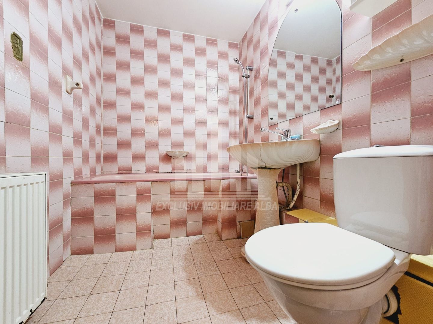 Apartament 3 camere decomandate cu garaj, Tolstoi - Poză 9