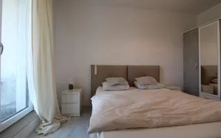 Modern amenajat, zona de nord - Campeador. - Poză 17