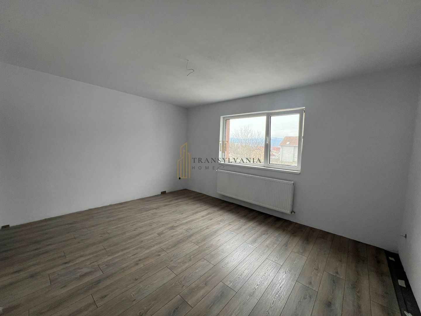 Apartament 3 camere, zona Turnisor - Poză 2