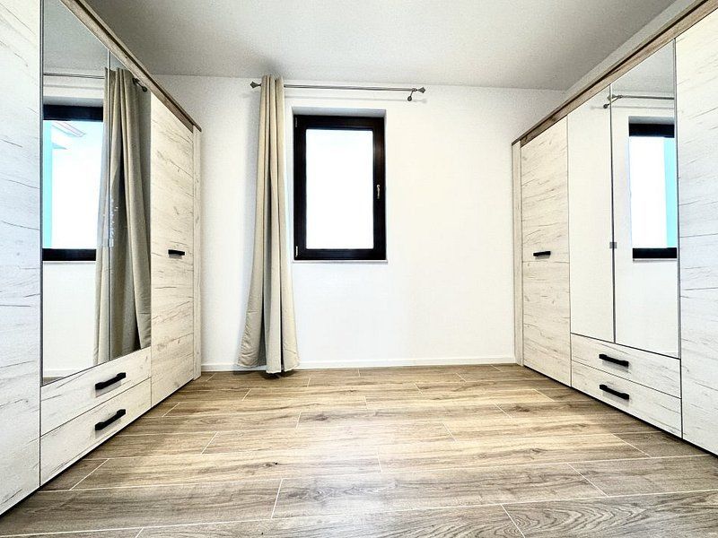 Prima inchiriere - suprafață generoasa -Dumbravita - Poză 10