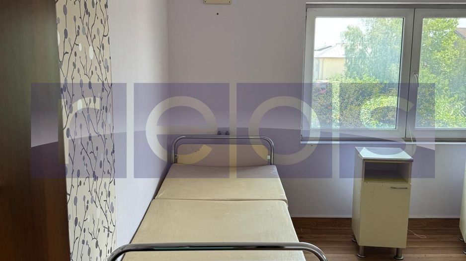 DE VÂNZARE VILĂ | OPORTUNITATE DE INVESTIȚIE | PRETABILĂ CENTRU BĂTRÂNI - Poză 3