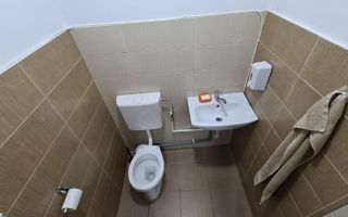 De închiriat: casa 134mp- Crângași/spatiu comercial/ birouri - Poză 11