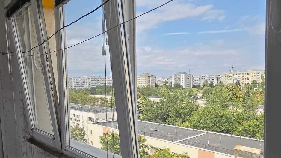 Vanzare apartament luminos de 3 camere in Titan, la 2 min de metrou. - Poză 6