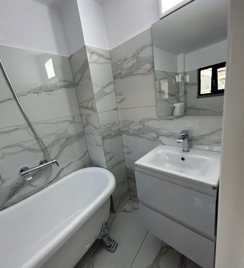 Casa 3 camere zona Bucur Obor - Poză 5