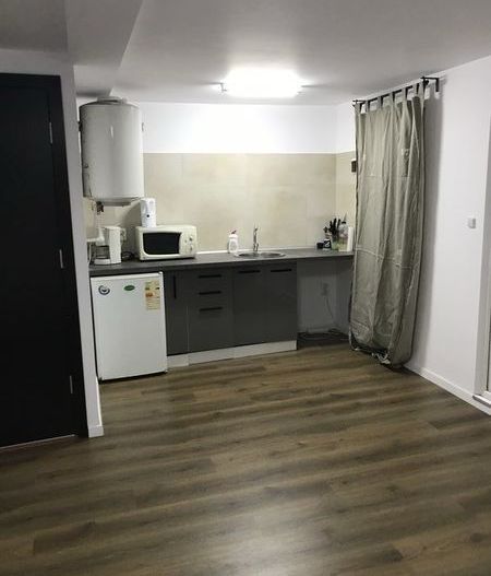 Casa Vila 6 camere || Piata Victoriei || Buzesti || Curte Libera 300Mp - Poză 36