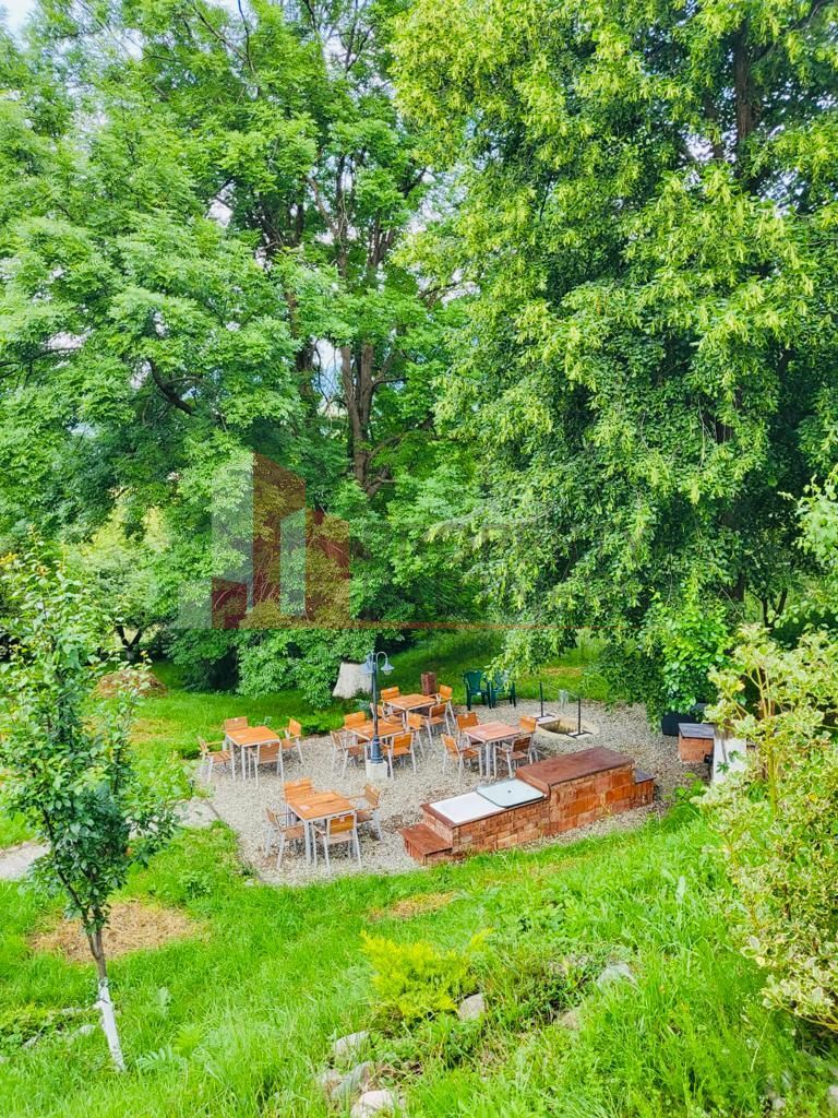 Vilă 340 mp Bran | Teren 5500 mp | 6 dormitoare cu băi proprii - Poză 28