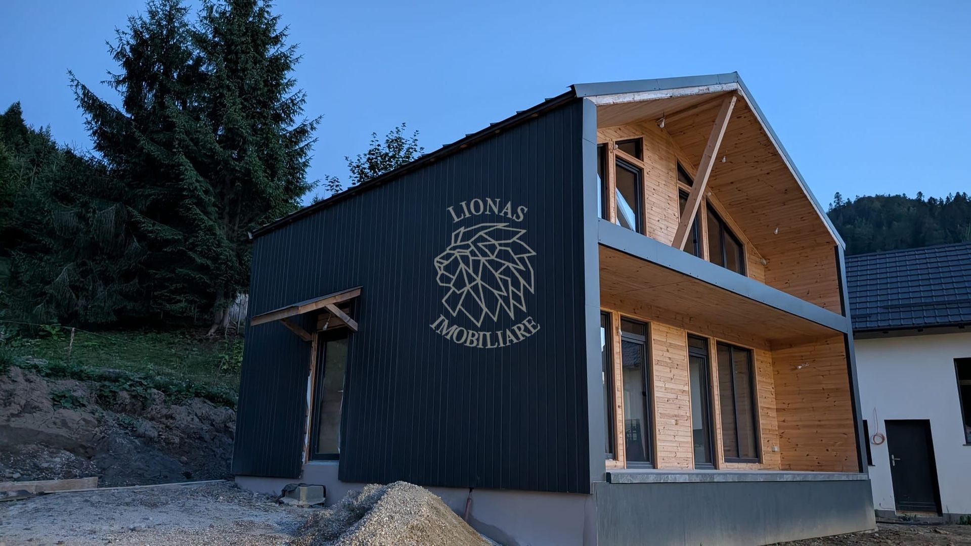 Cabana Noua 3 camere cu acces la Lac-teren 300 mp-terasa-Colibita - Poză 3