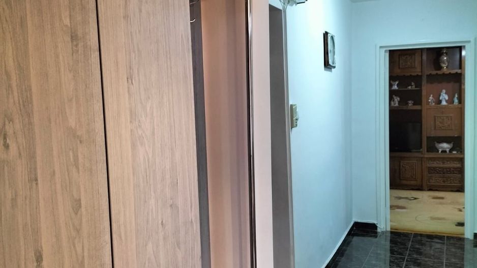 Inchiriere apartamant Zona Cetate - Poză 6